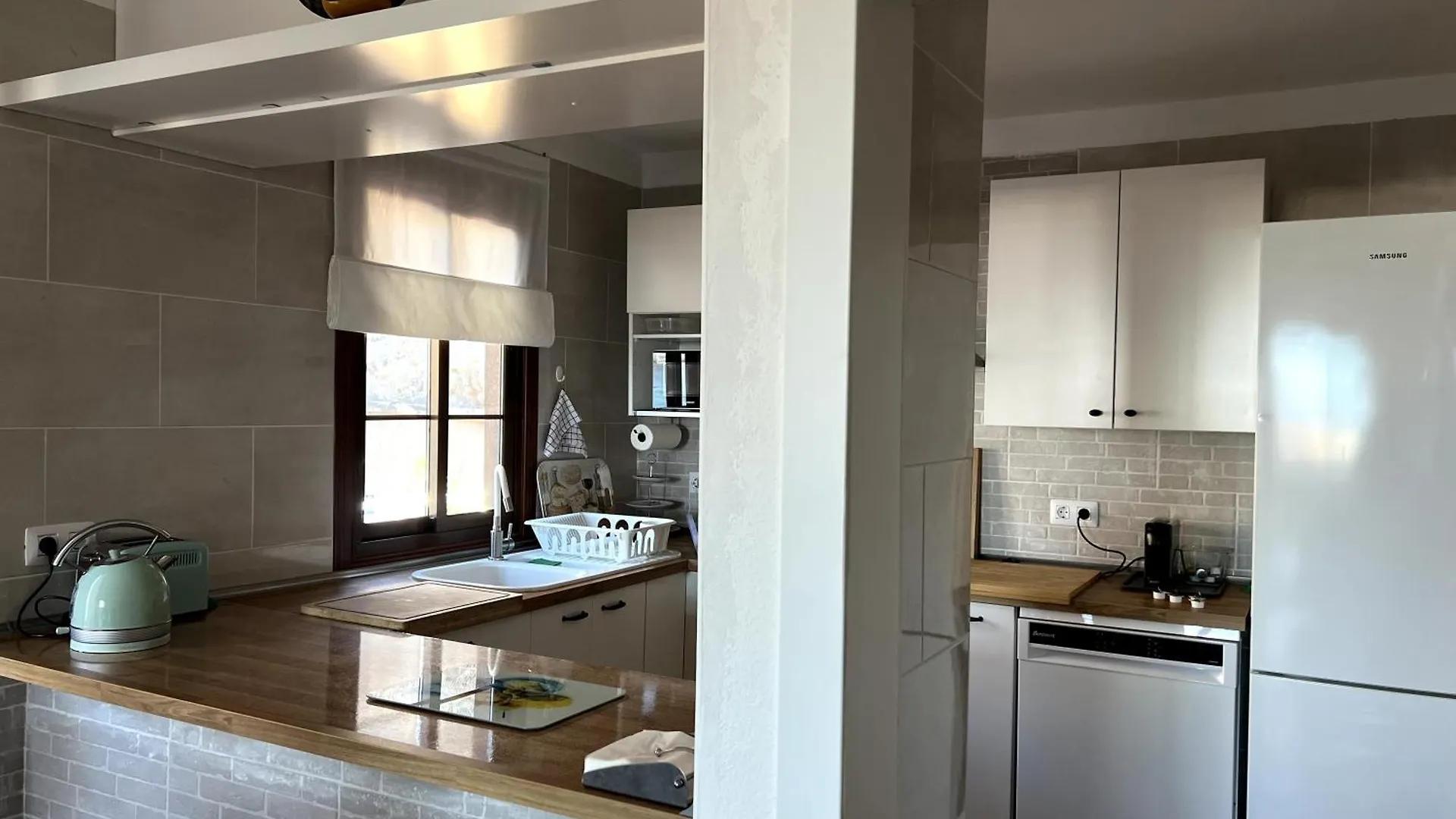 Beachfront Gem With Sand And Sea At Your Doorstep Santiago Del Teide 0*,